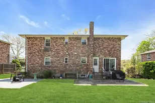 29 Butler St, Glen Cove, NY 11542 - Photo 16