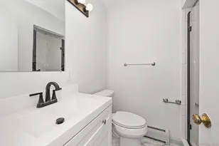 105 Coachlight Square, Montrose, NY 10548 - Photo 16