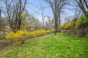 105 Coachlight Square, Montrose, NY 10548 - Photo 26