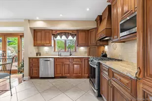 1 Nita St, East Northport, NY 11731 - Photo 12