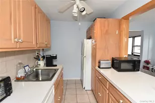 91 Tulip Ave, Floral Park, NY 11001 - Photo 6
