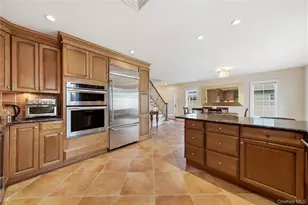 59 Park Ln, Massapequa, NY 11758 - Photo 16