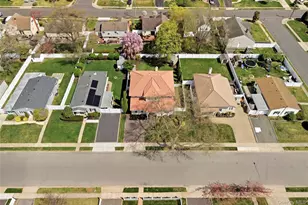 59 Park Ln, Massapequa, NY 11758 - Photo 38
