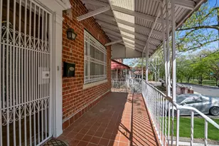 1287 Pelham Pkwy N, Bronx, NY 10469 - Photo 16