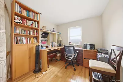 185 Bennett Avenue, Yonkers, NY 10701 - Photo 18