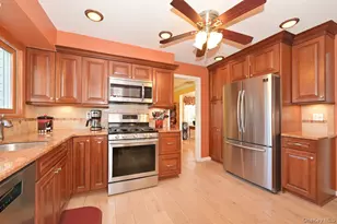 295 New Hyde Park Rd, Garden City, NY 11530 - Photo 16