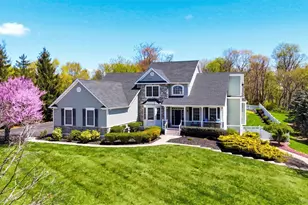 86 Sandy Pines Blvd, Hopewell Junction, NY 12533 - Photo 2