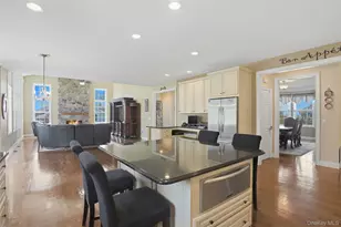 86 Sandy Pines Blvd, Hopewell Junction, NY 12533 - Photo 12