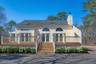 221 E Montauk Highway, Hampton Bays, NY 11946 - Photo 2