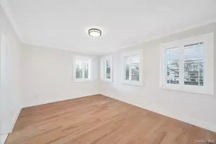 185 9th St, Hicksville, NY 11801 - Photo 16