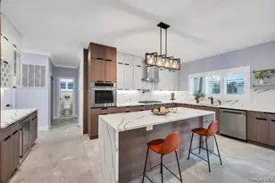 185 9th St, Hicksville, NY 11801 - Photo 2