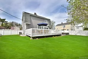 88 Webster St, Westbury, NY 11590 - Photo 28