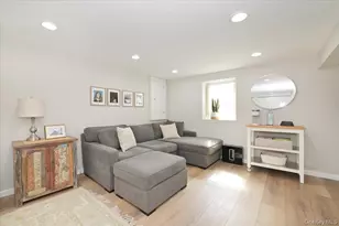 88 Webster St, Westbury, NY 11590 - Photo 14