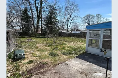 31 East Avenue, Freeport, NY 11520 - Photo 20