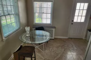 956 Cherry Ln, Floral Park, NY 11001 - Photo 12