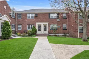 69-39 213th St, Oakland Gardens, NY 11364 - Photo 10