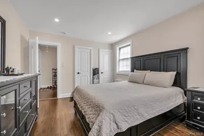 6939 213th Street #218, Oakland Gardens, NY 11364 - Photo 8