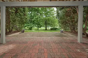 3 Ingleside Ln, White Plains, NY 10605 - Photo 18