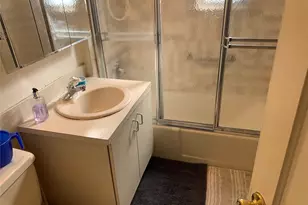 73-20 260th St, Glen Oaks, NY 11004 - Photo 10