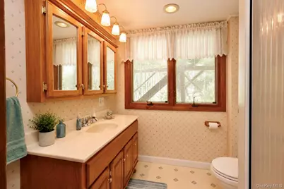 96 Edgewood Drive, Central Valley, NY 10917 - Photo 32