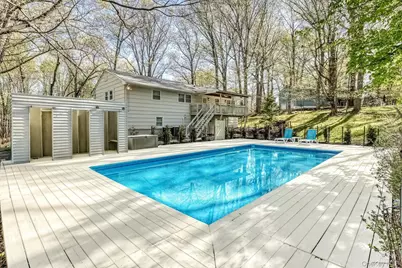 129 E Willow Tree Road, Spring Valley, NY 10977 - Photo 8