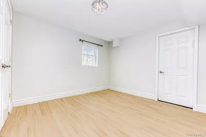 129 E Willow Tree Road, Spring Valley, NY 10977 - Photo 28
