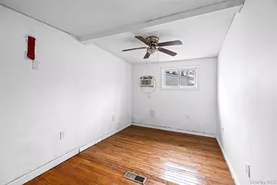 2502 Race Avenue, Medford, NY 11763 - Photo 14