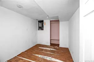 2502 Race Ave, Medford, NY 11763 - Photo 20