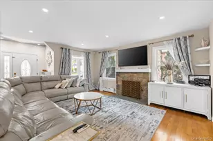 174-28 Pidgeon Meadow Rd, Fresh Meadows, NY 11365 - Photo 4