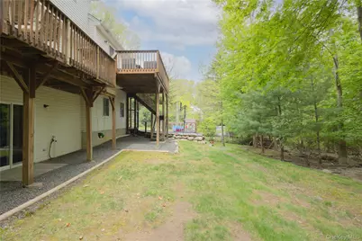 1 Alexa Court, Pearl River, NY 10965 - Photo 6