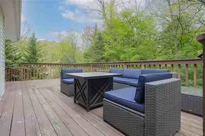1 Alexa Court, Pearl River, NY 10965 - Photo 10