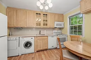 95 Georgia Ave, Bronxville, NY 10708 - Photo 4