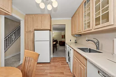 95 Georgia Avenue, Bronxville, NY 10708 - Photo 4
