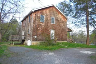 617 Burlingham Rd, Bloomingburg, NY 12721 - Photo 2