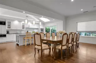 115 Eagles Crescent, Manhasset, NY 11030 - Photo 10