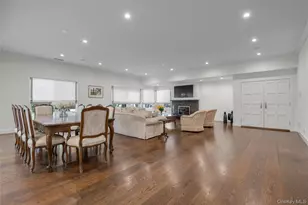 115 Eagles Crescent, Manhasset, NY 11030 - Photo 8