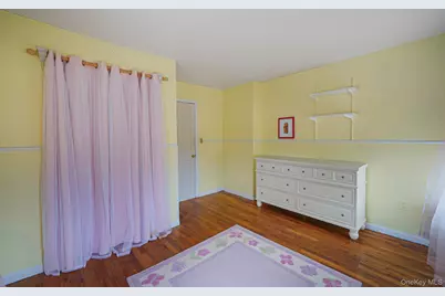 74 Maple Avenue, Patchogue, NY 11772 - Photo 26