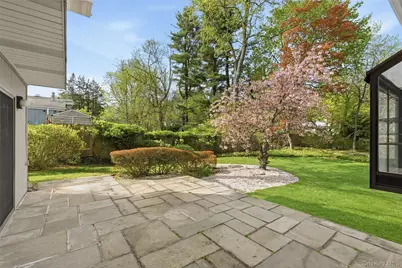 58 Spencer Court, Hartsdale, NY 10530 - Photo 26