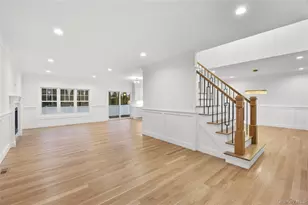 12 Patience Ln, Westbury, NY 11590 - Photo 14