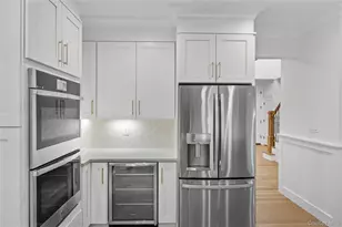 12 Patience Ln, Westbury, NY 11590 - Photo 26