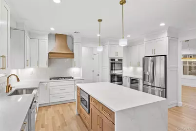 12 Patience Lane, Westbury, NY 11590 - Photo 22