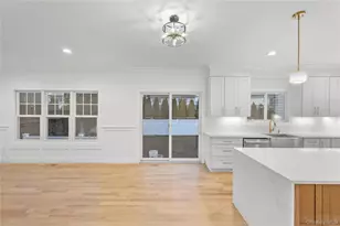 12 Patience Ln, Westbury, NY 11590 - Photo 18