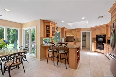 14 Pine Drive, Woodbury, NY 11797 - Photo 12