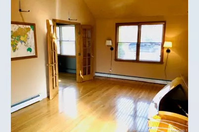 56 Gwendolyn Place, East Islip, NY 11730 - Photo 2