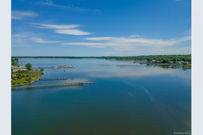 355 E Shore Road, Great Neck, NY 11023 - Photo 16
