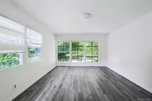 355 E Shore Rd, Great Neck, NY 11023 - Photo 12