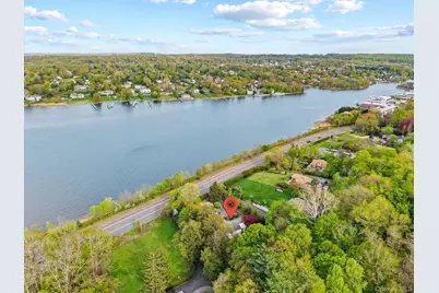 355 E Shore Road, Great Neck, NY 11023 - Photo 6