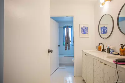 100 W Broadway #7N, Long Beach, NY 11561 - Photo 26