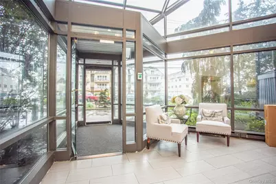 100 W Broadway #7N, Long Beach, NY 11561 - Photo 2