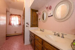 497 Tulip Ave, Floral Park, NY 11001 - Photo 24